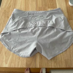 LuluLemon speed up short - light purple